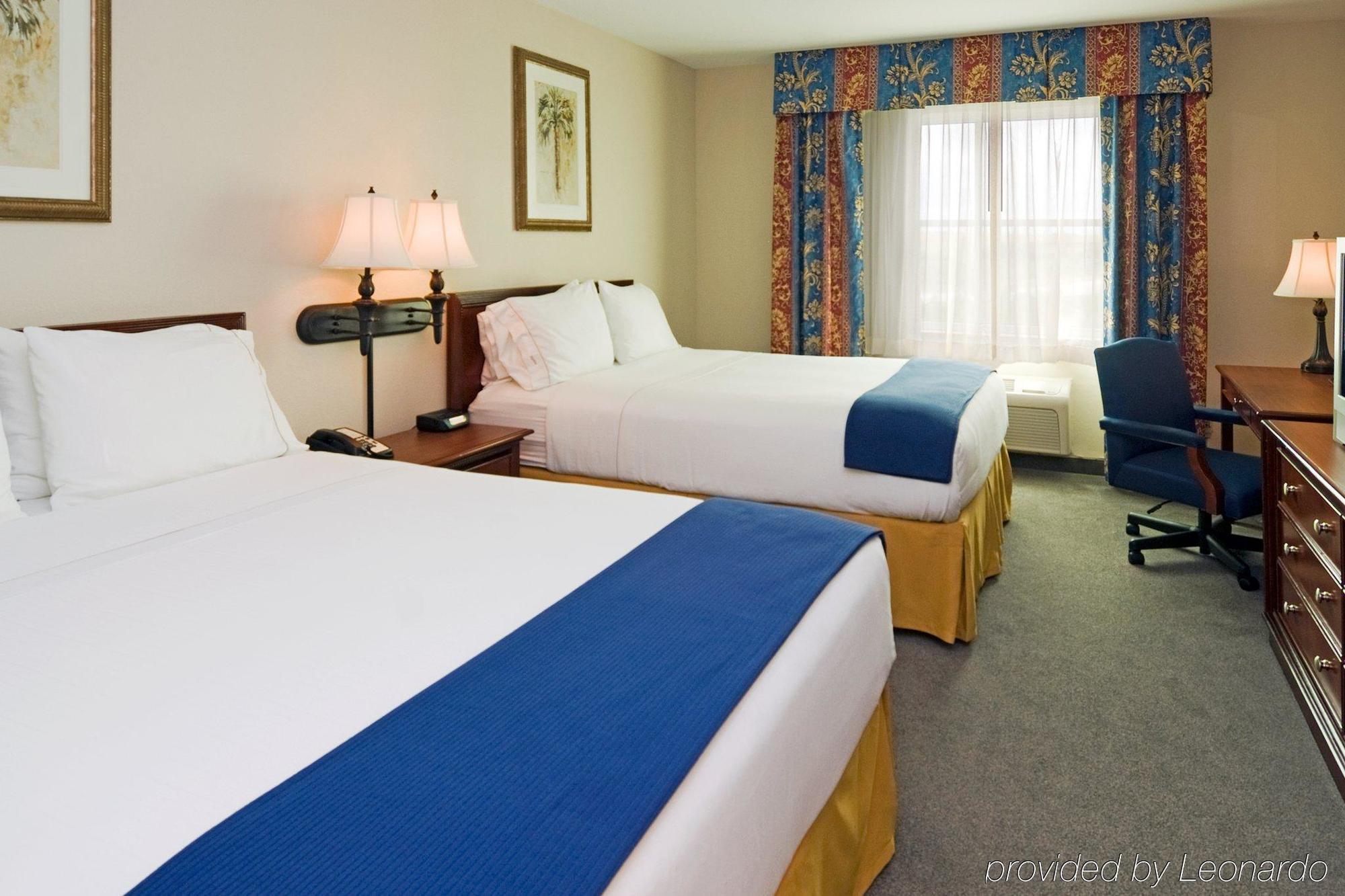 Holiday Inn Express & Suites Miami Kendall By Ihg Country Walk Pokój zdjęcie