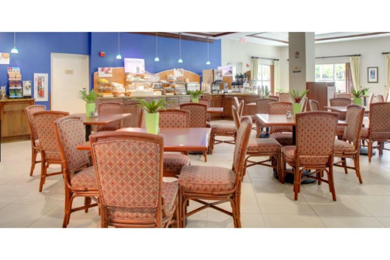 Holiday Inn Express & Suites Miami Kendall By Ihg Country Walk Zewnętrze zdjęcie